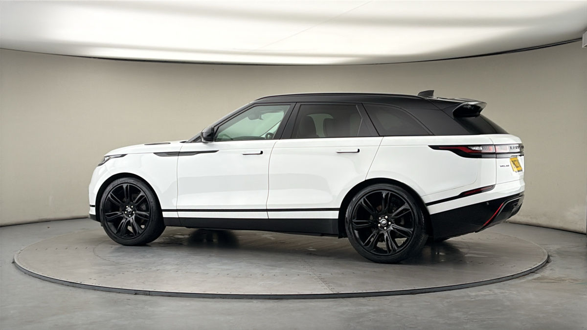 More views of Land Rover Range Rover Velar