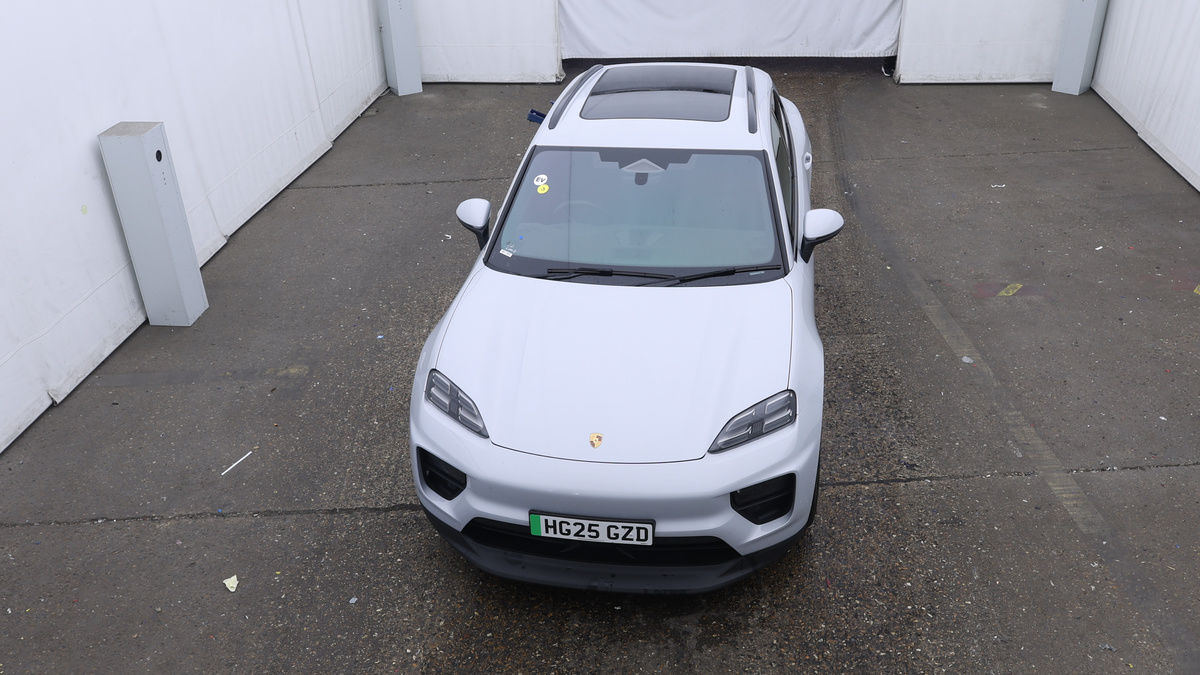 Porsche Macan Image 7