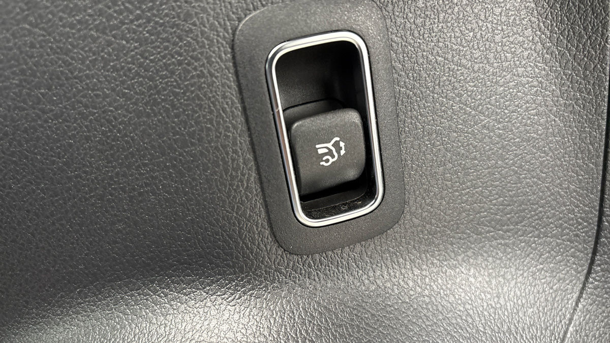 Mercedes-Benz GLA Image 27