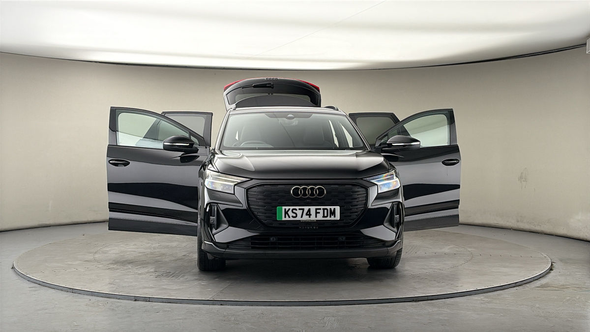 More views of Audi Q4 e-tron