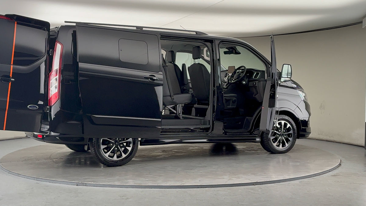 More views of Ford Transit Custom