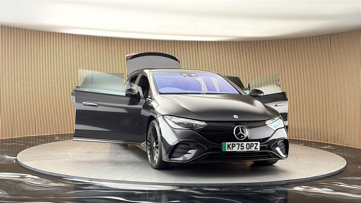 More views of Mercedes-Benz EQE