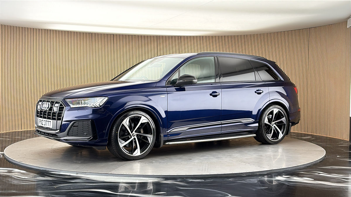 More views of Audi Q7