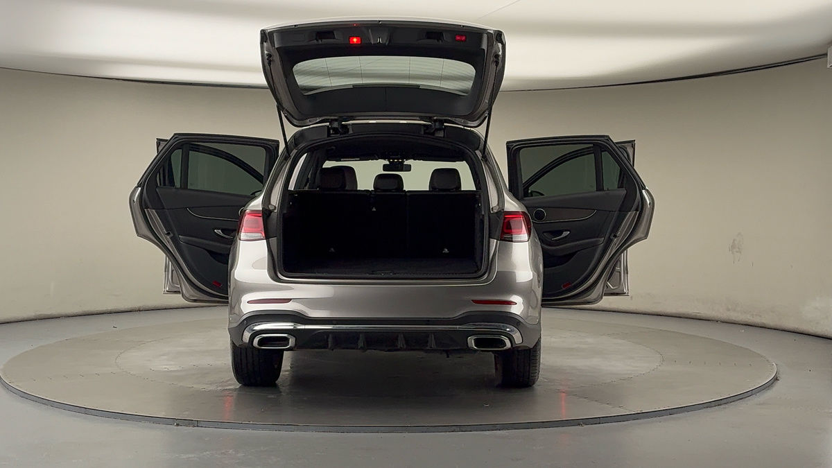 More views of Mercedes-Benz GLC