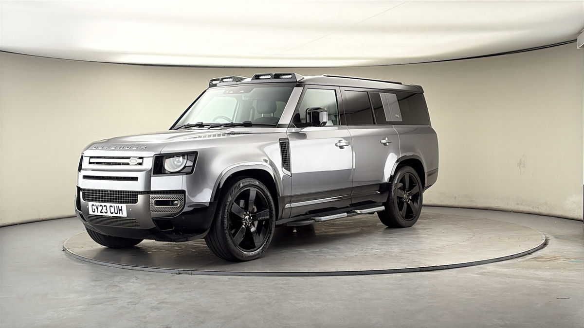 More views of Land Rover Defender 130