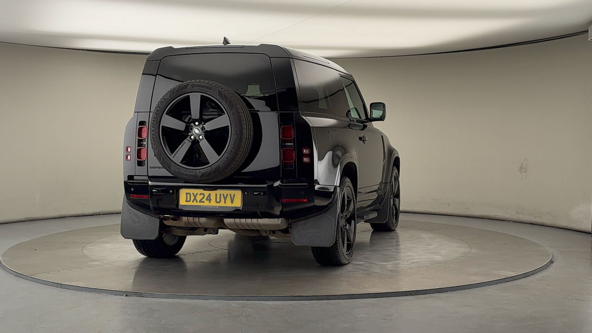 More views of Land Rover Defender 90