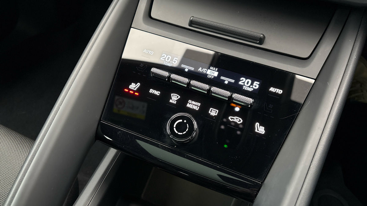 Porsche Macan Image 26