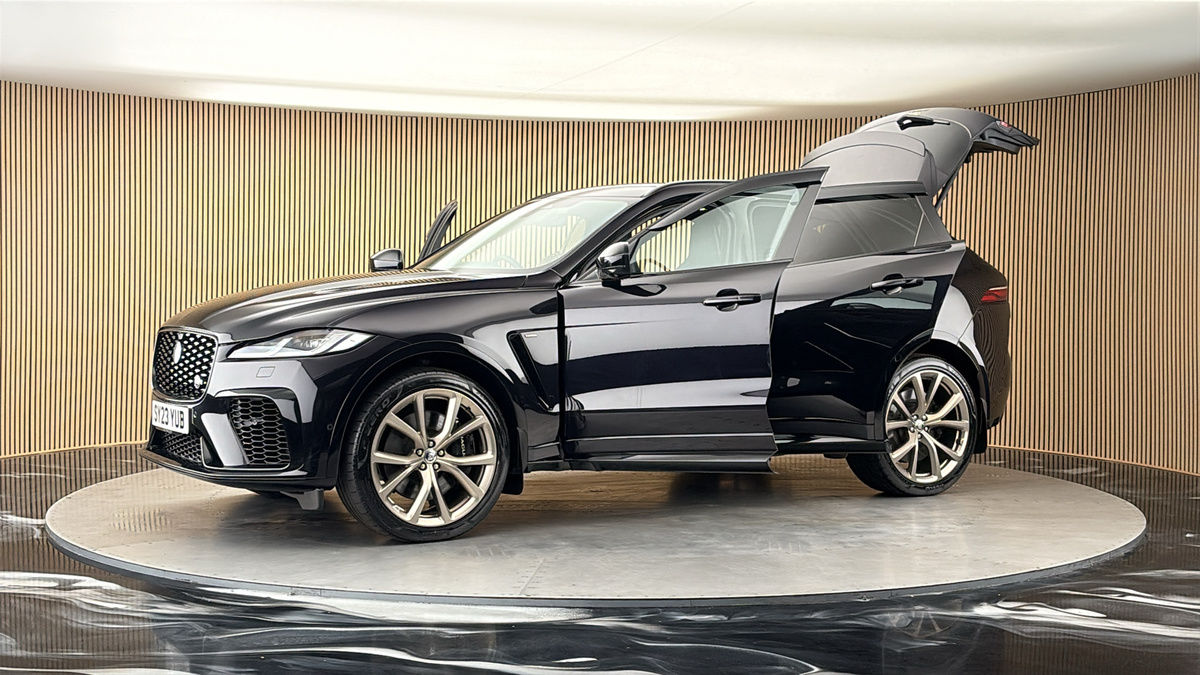 More views of Jaguar F-PACE