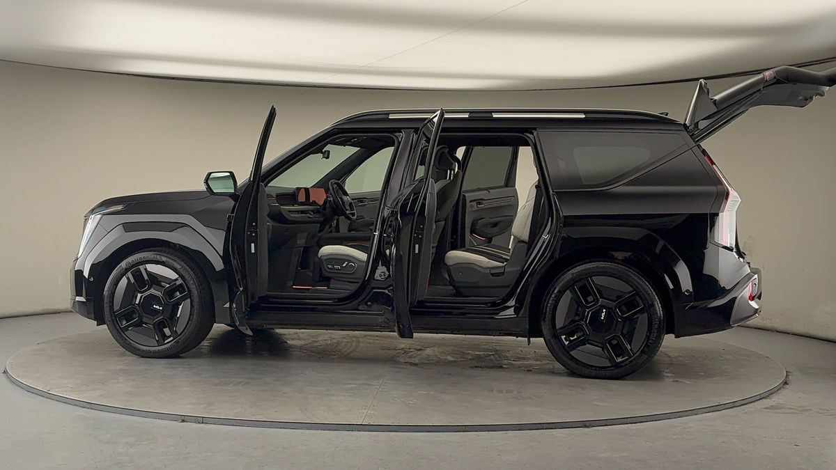 More views of Kia EV9