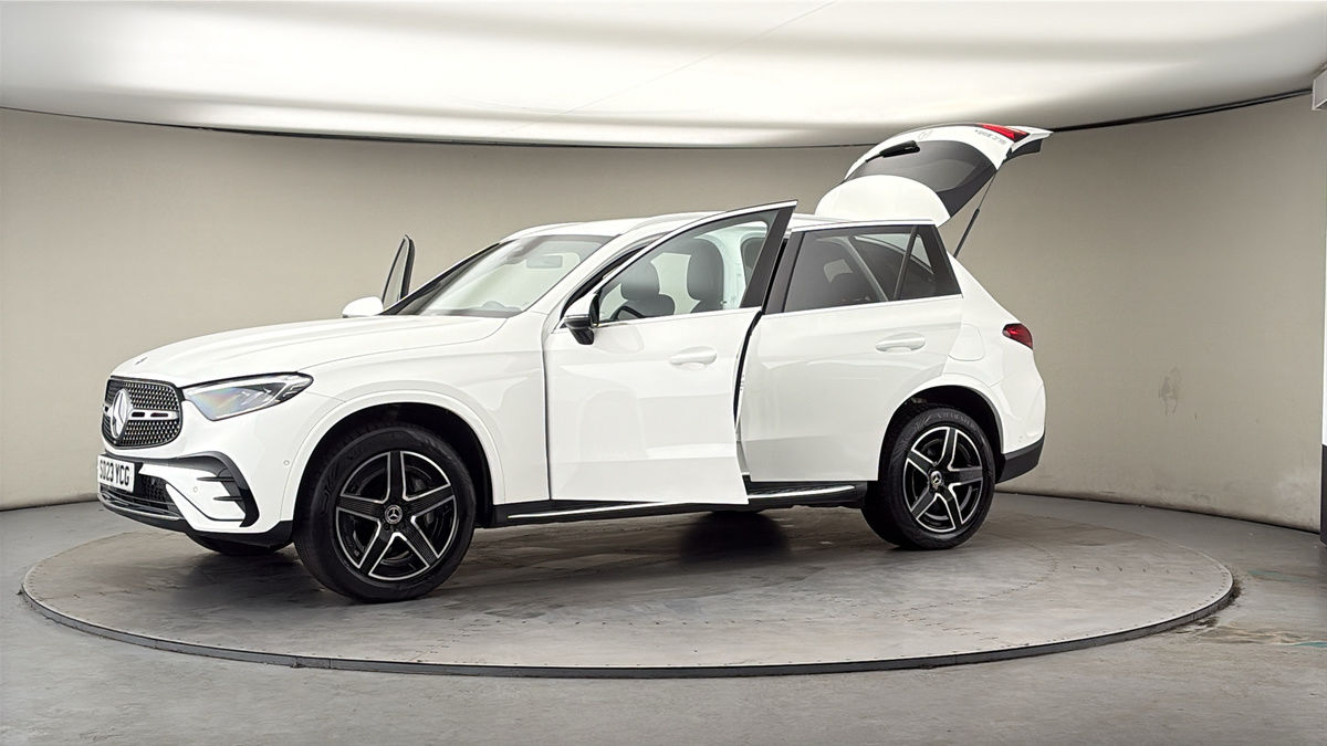 More views of Mercedes-Benz GLC