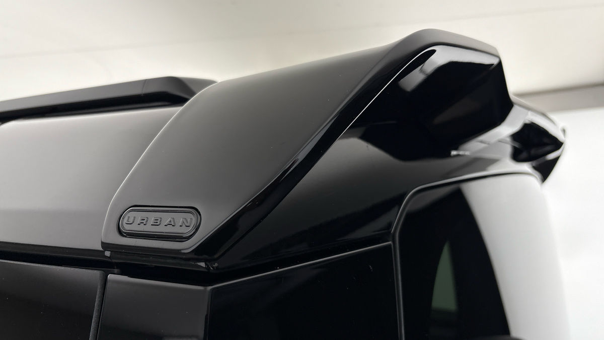 Land Rover Defender 110 Urban Image 28