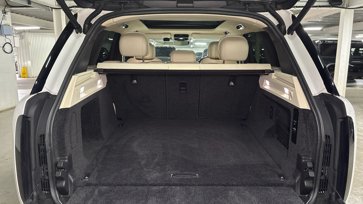 Land Rover Range Rover Image 11