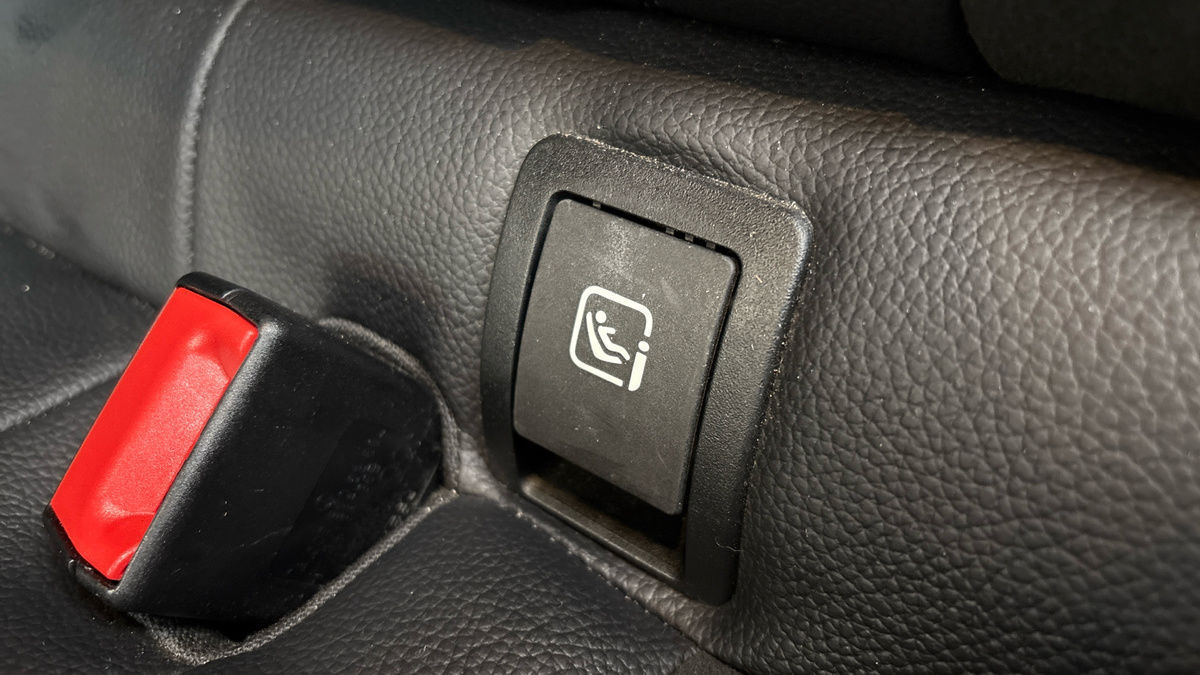 Mercedes-Benz GLC Image 6