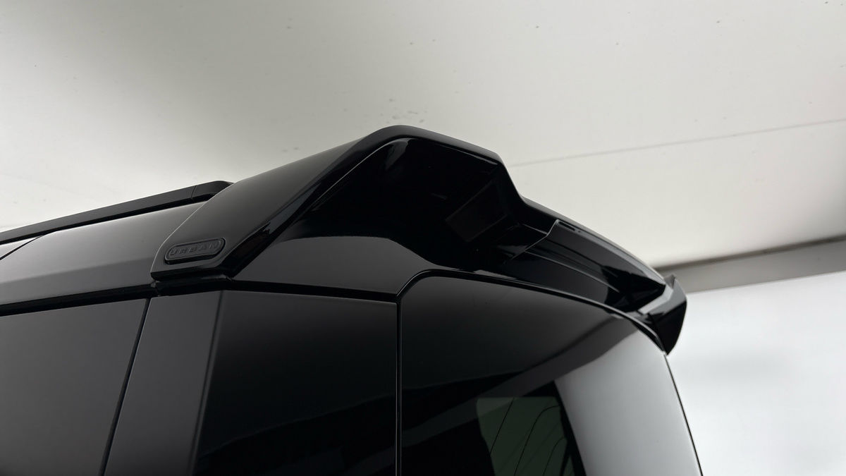 Land Rover Defender 110 Urban Image 30