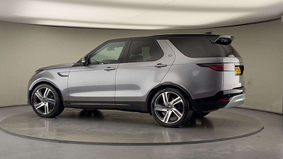 More views of Land Rover Discovery