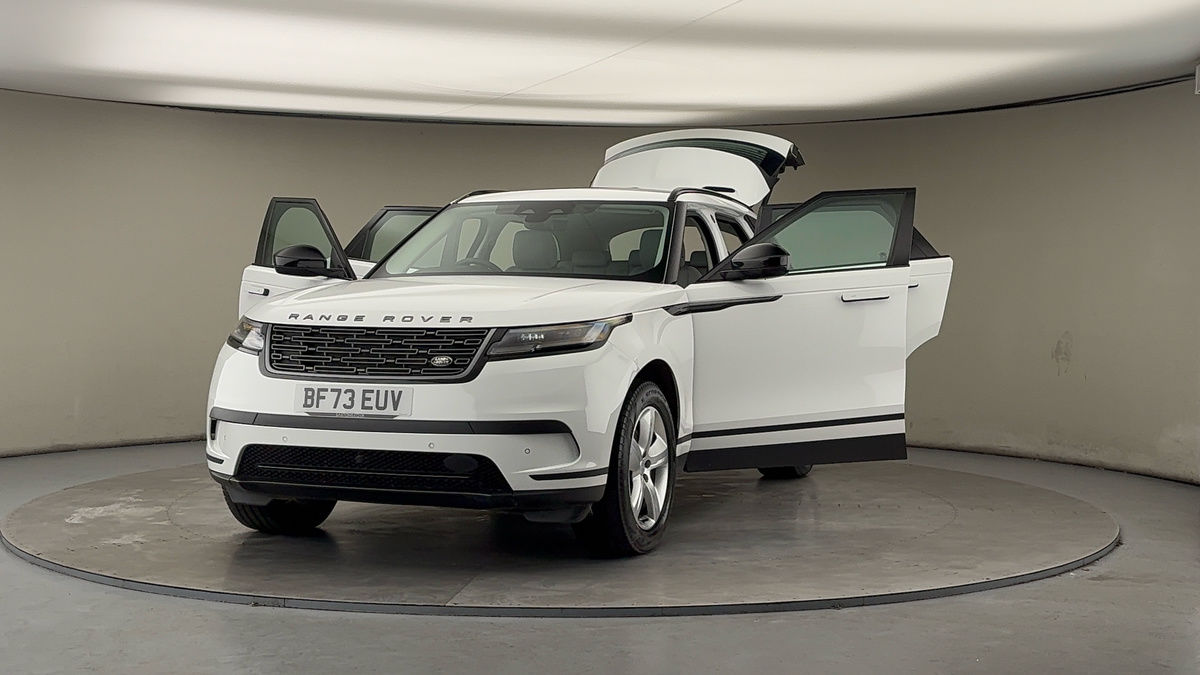 More views of Land Rover Range Rover Velar