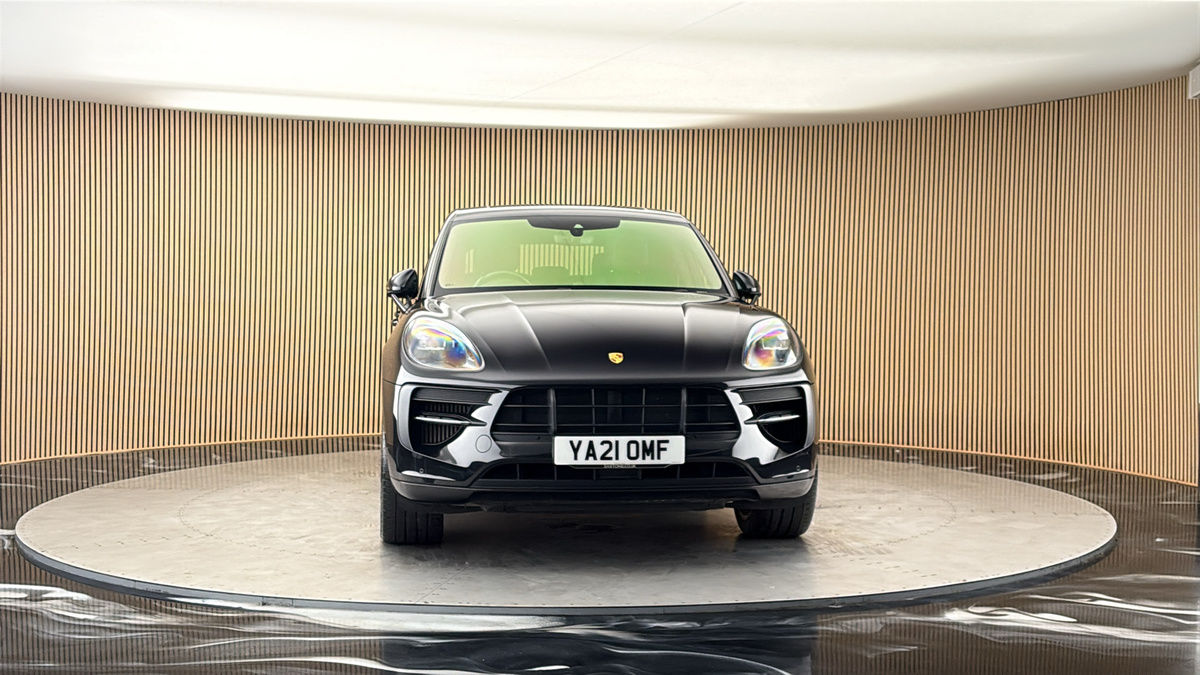 More views of Porsche Macan