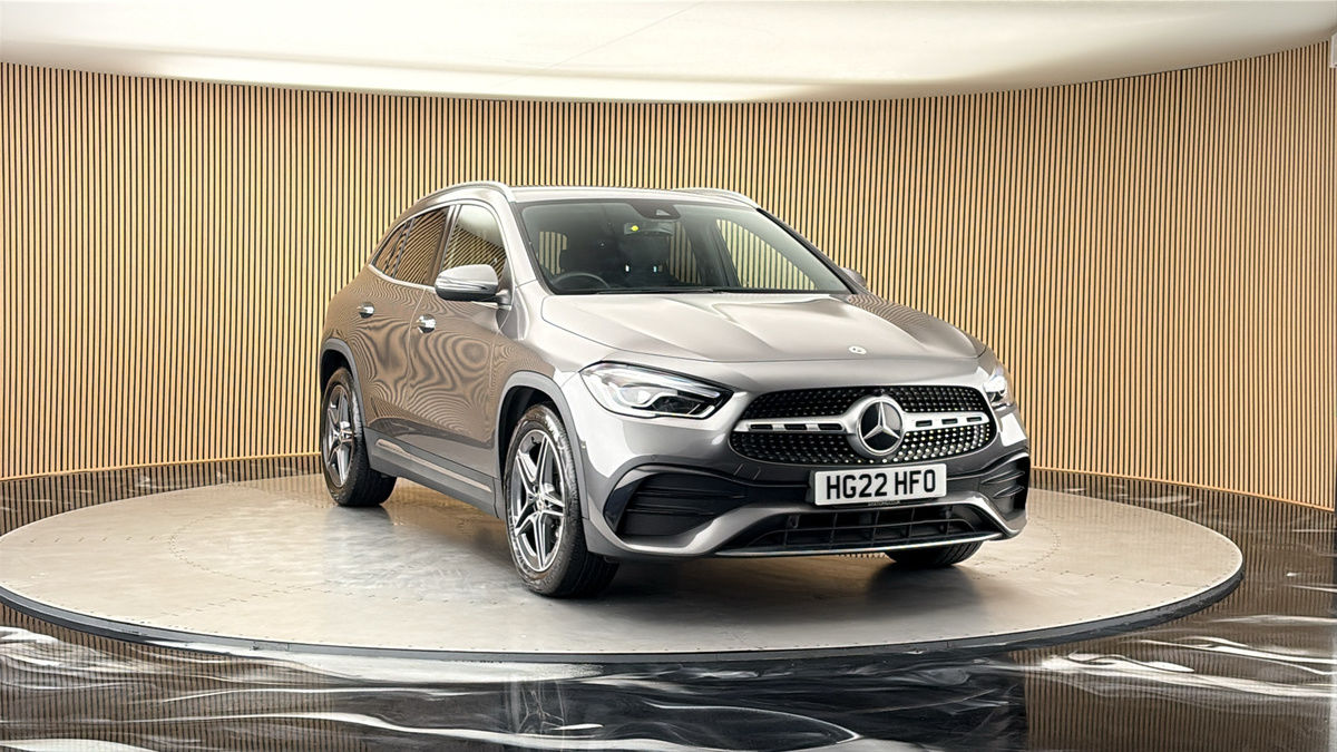 More views of Mercedes-Benz GLA