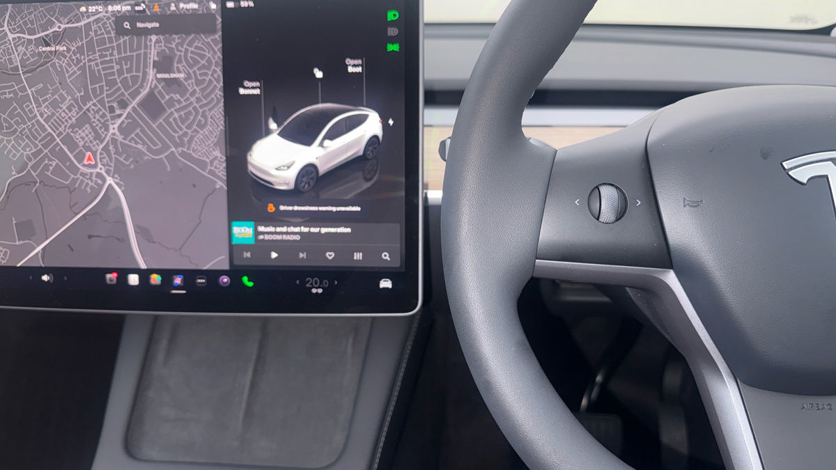 Tesla Model Y Image 13