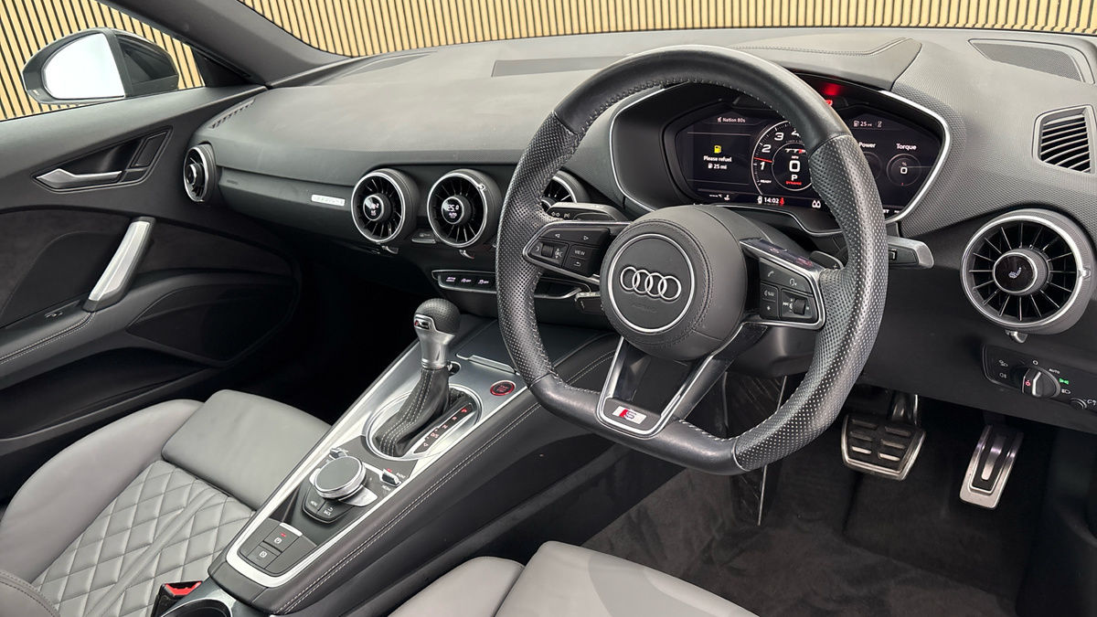 Audi TTS Image 5