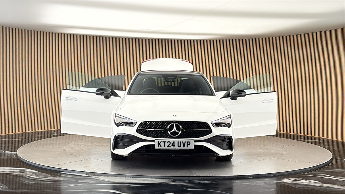 More views of Mercedes-Benz CLA