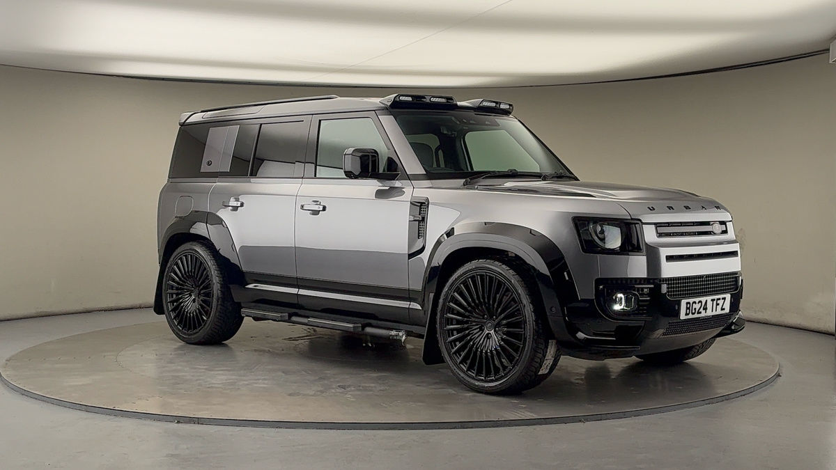 More views of Land Rover Defender 110