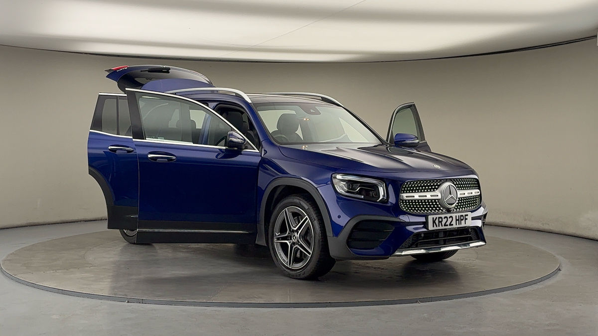 More views of Mercedes-Benz GLB