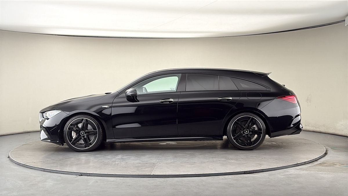 Mercedes-Benz CLA Image 15