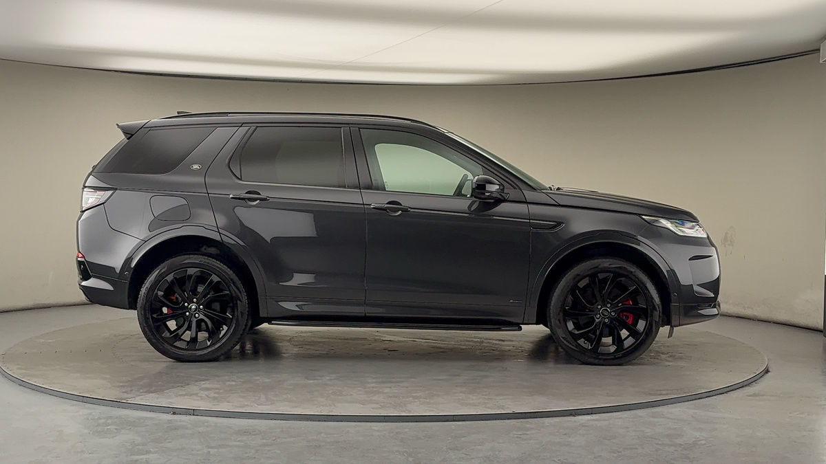 Land Rover Discovery Sport Image 16