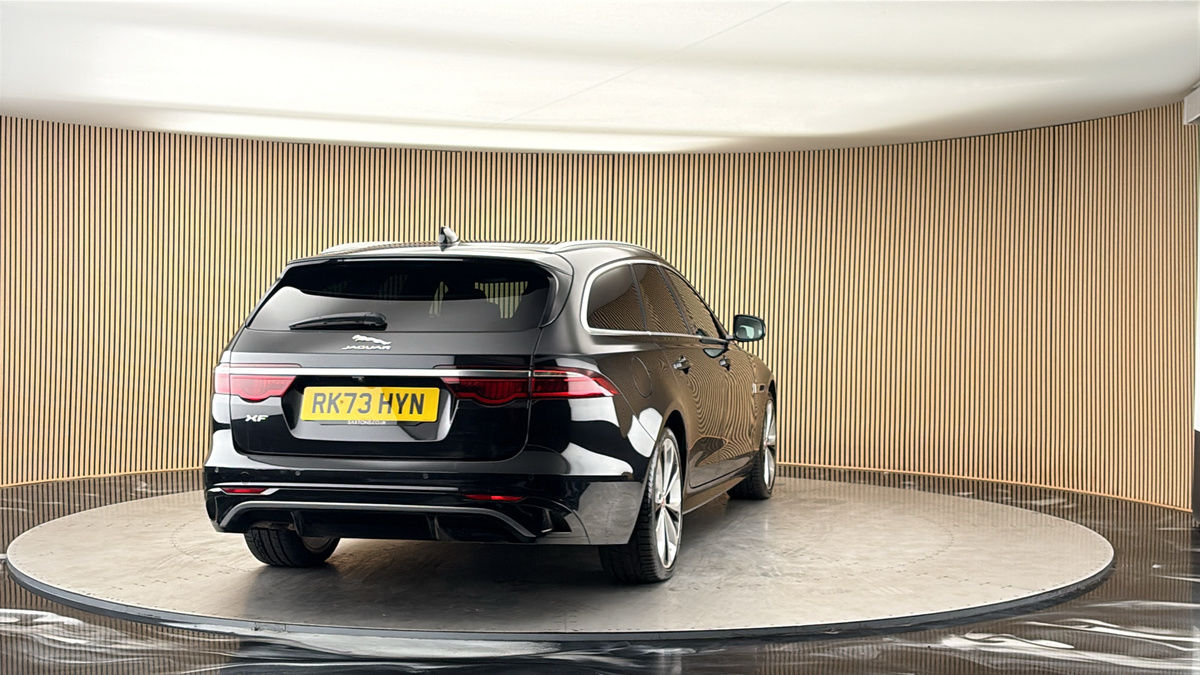 More views of Jaguar XF