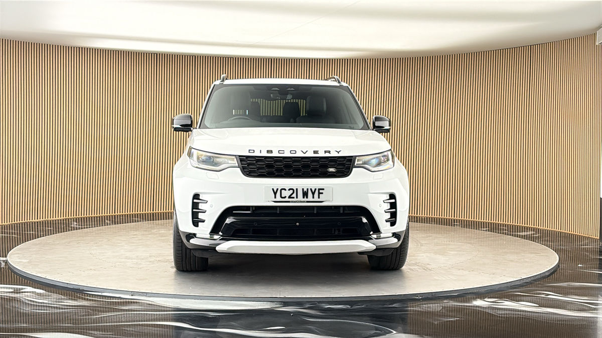 More views of Land Rover Discovery