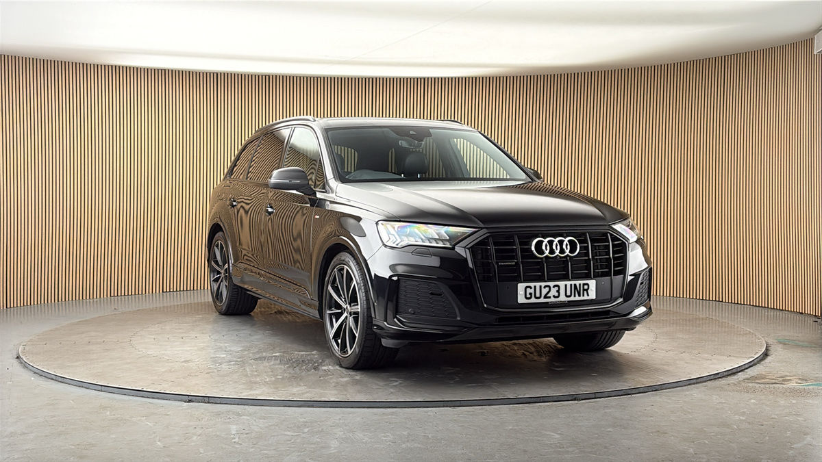 More views of Audi Q7