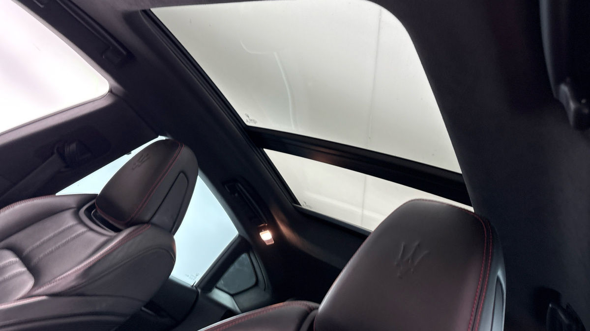 Maserati Levante Image 6