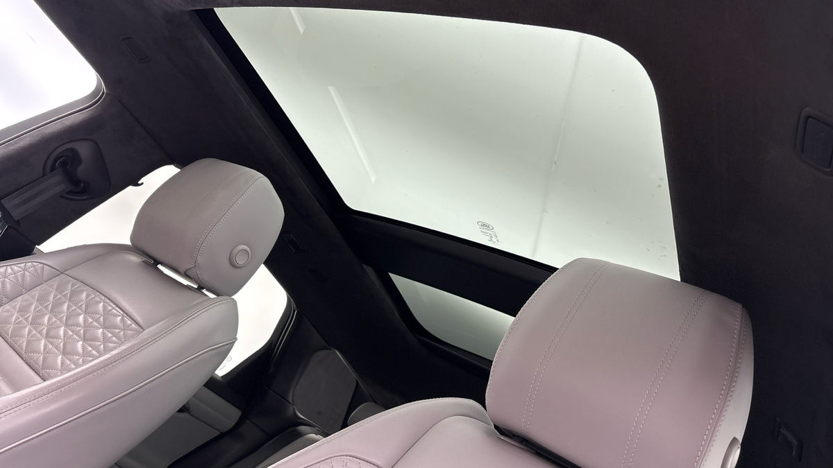 Land Rover Range Rover Evoque Image 6