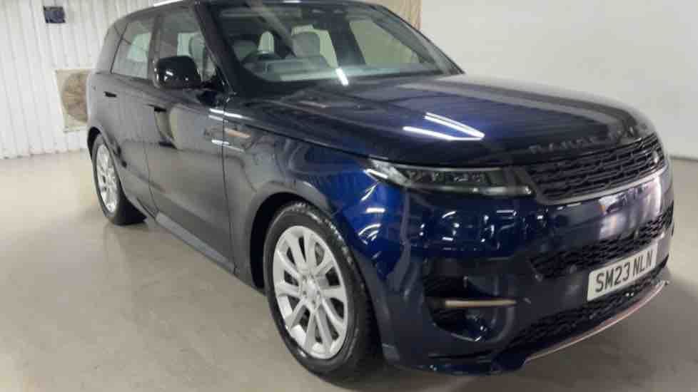 More views of Land Rover Range Rover Sport