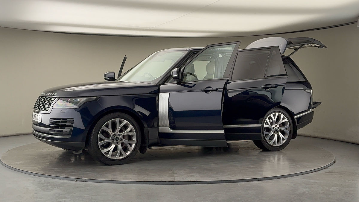 More views of Land Rover Range Rover