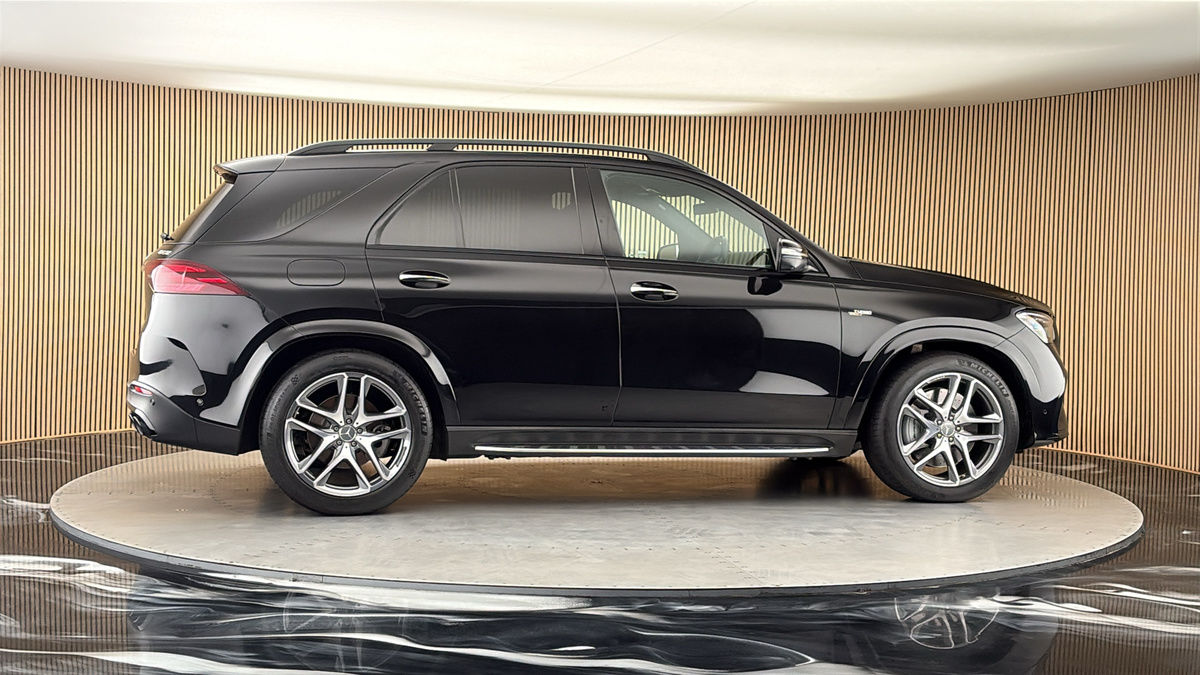 More views of Mercedes-Benz GLE