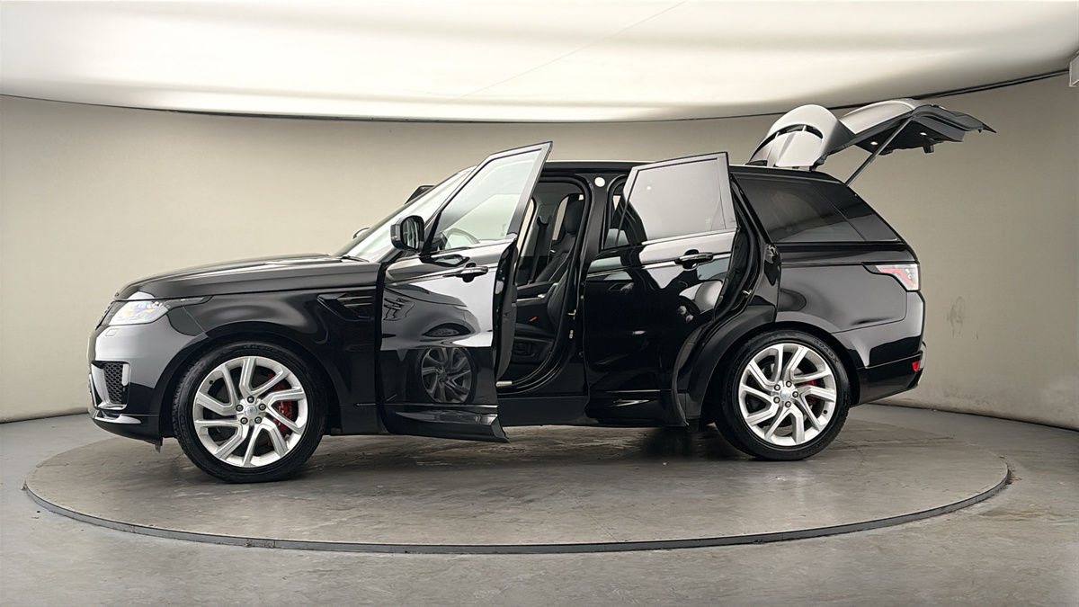 More views of Land Rover Range Rover Sport