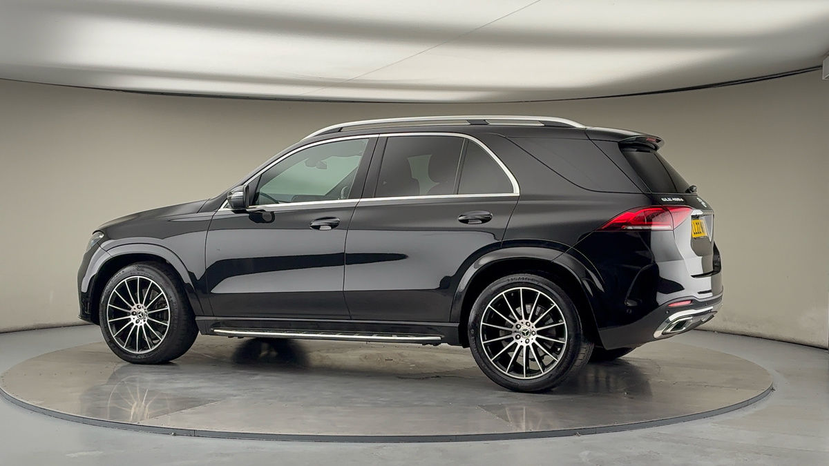 More views of Mercedes-Benz GLE