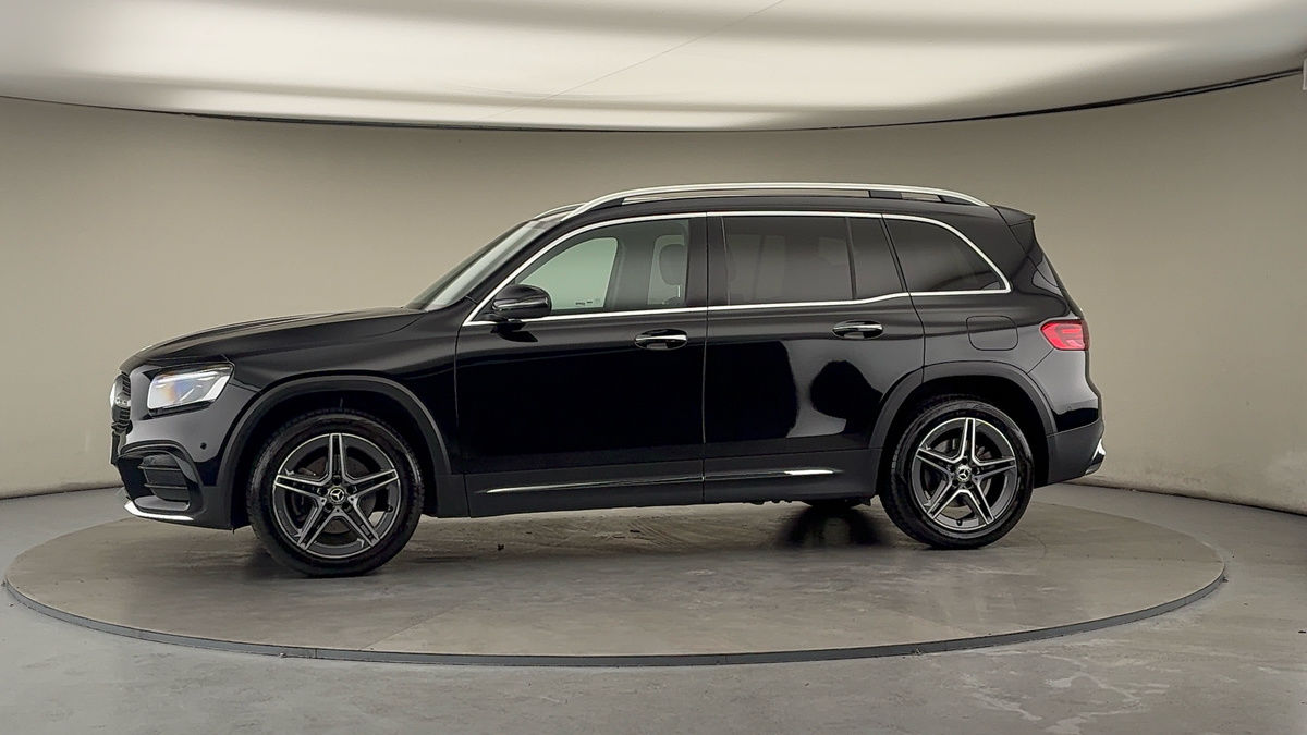 More views of Mercedes-Benz GLB