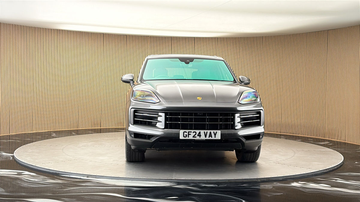More views of Porsche Cayenne