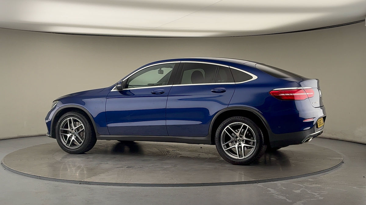 More views of Mercedes-Benz GLC