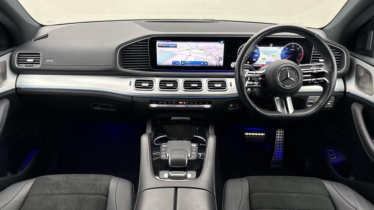 More views of Mercedes-Benz GLE