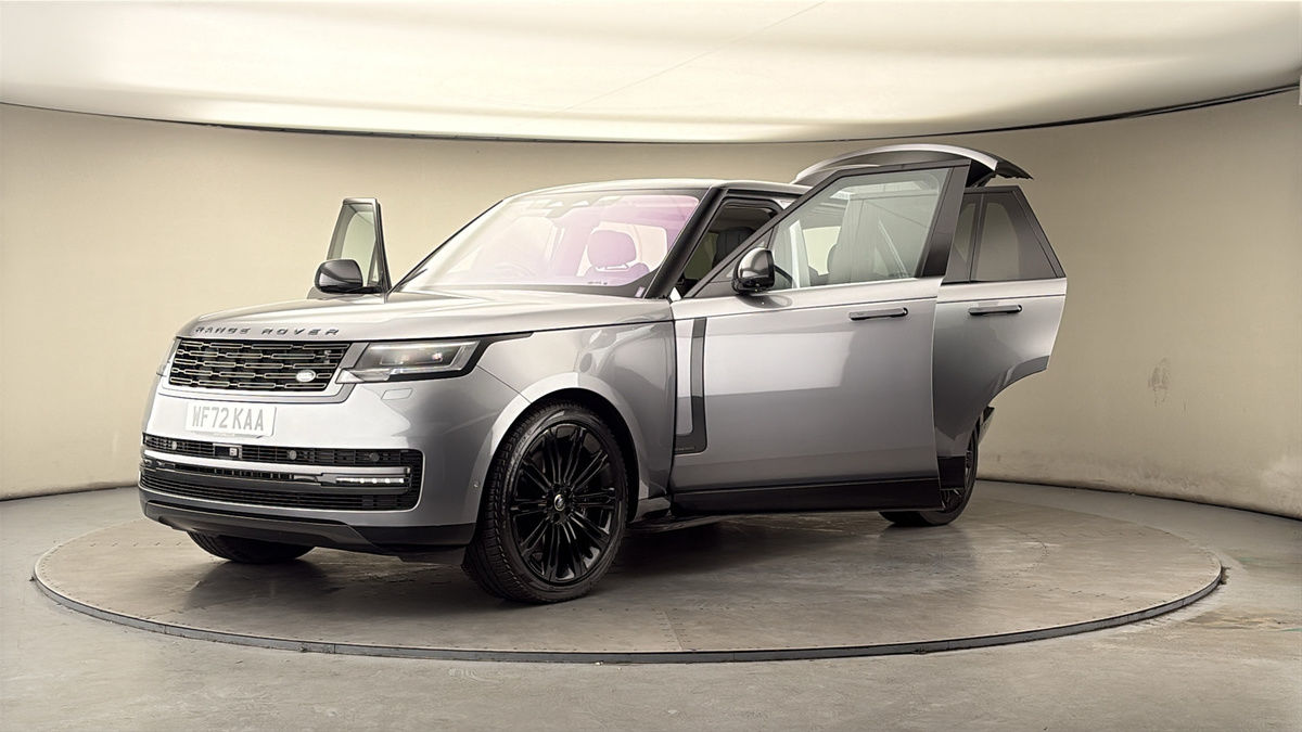 More views of Land Rover Range Rover