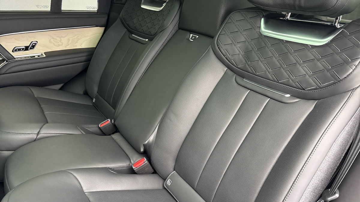 Land Rover Range Rover Image 8