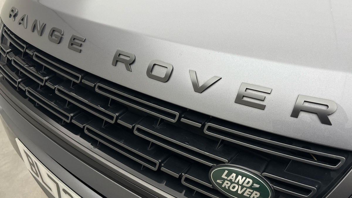 Land Rover Range Rover Evoque Image 24
