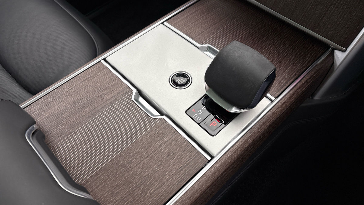 Land Rover Range Rover Image 18