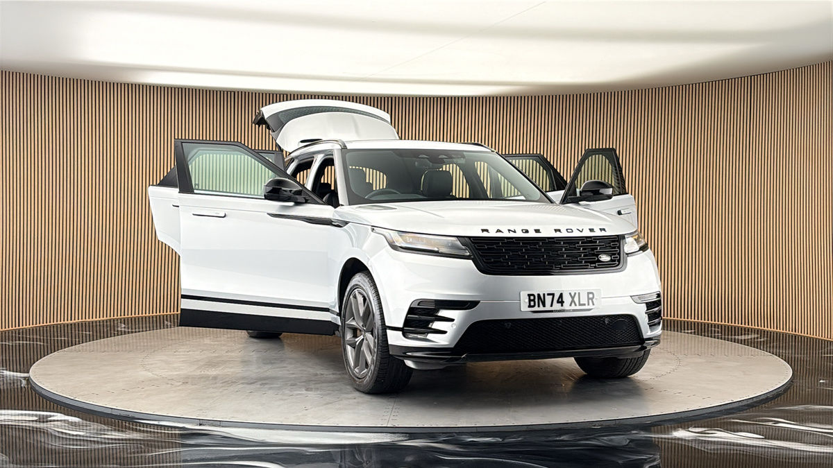 More views of Land Rover Range Rover Velar
