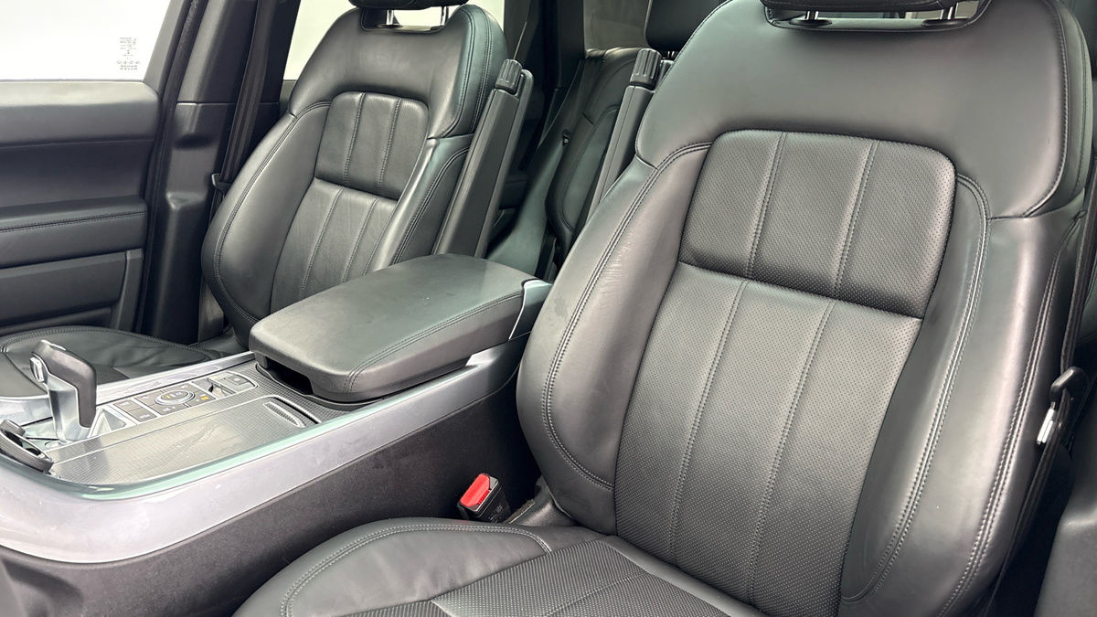 Land Rover Range Rover Sport Image 7