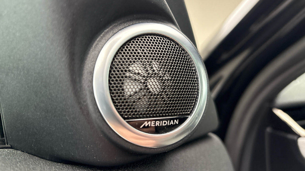 Land Rover Range Rover Evoque Image 25